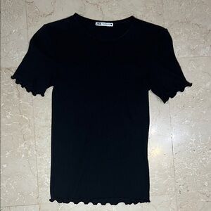 Zara Black Scalloped Short Sleeve Top